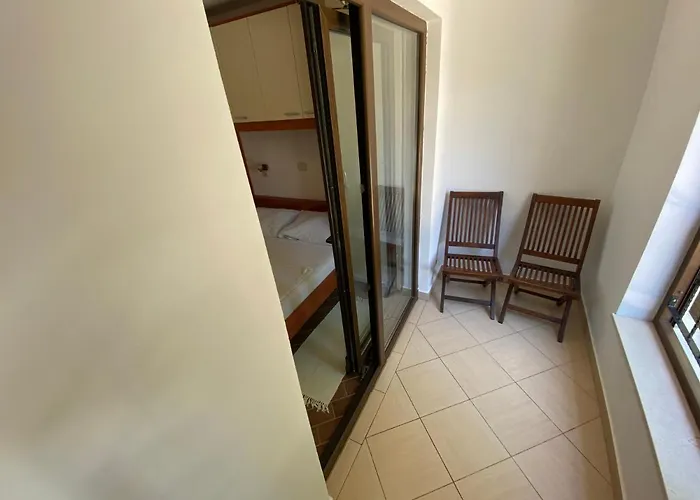 Nautica Apartment
