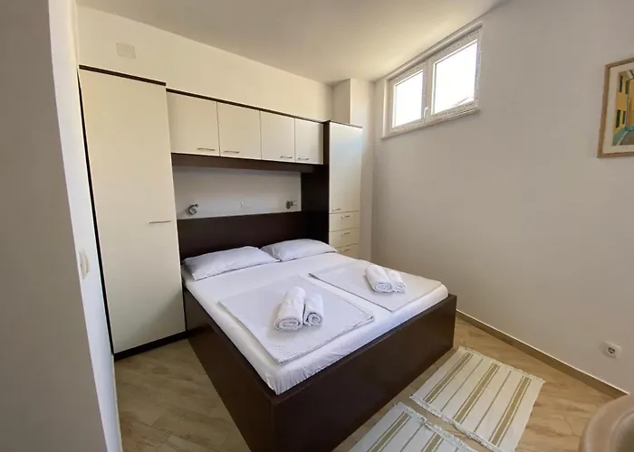 Nautica Apartment *